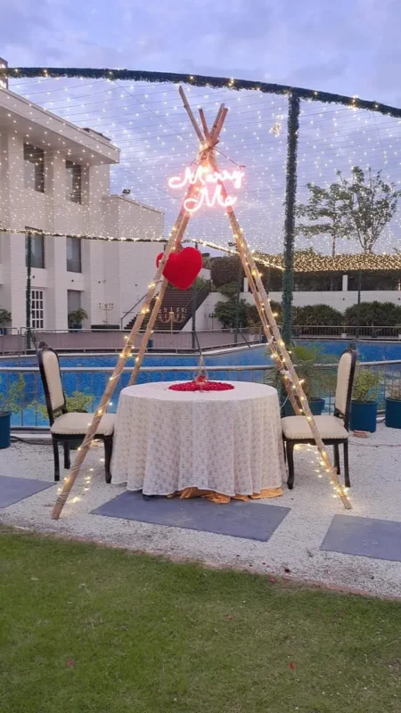 Private candlelight dinner in Mohali, romantic dinner Mohali, candlelight dinner setup Mohali, private dinner experience, couples dinner Mohali, Mysurpriseguru candlelight dinner.